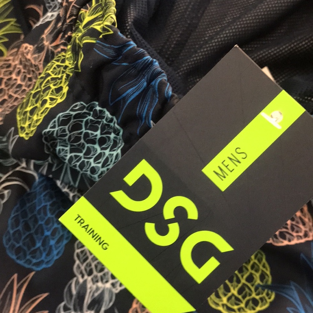 DSG men’s lifestyle short university navy pineapple NWT size 2XL - Picture 6 of 8